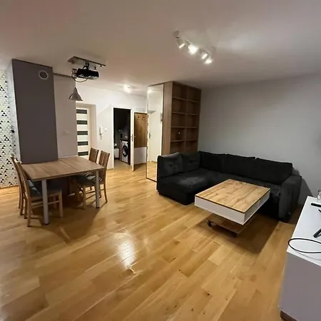 شقة Bianco Apartament Reduta Park *
